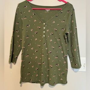 Slim Fit Ribbed Green Floral 3/4 Sleeve Women’s Top.